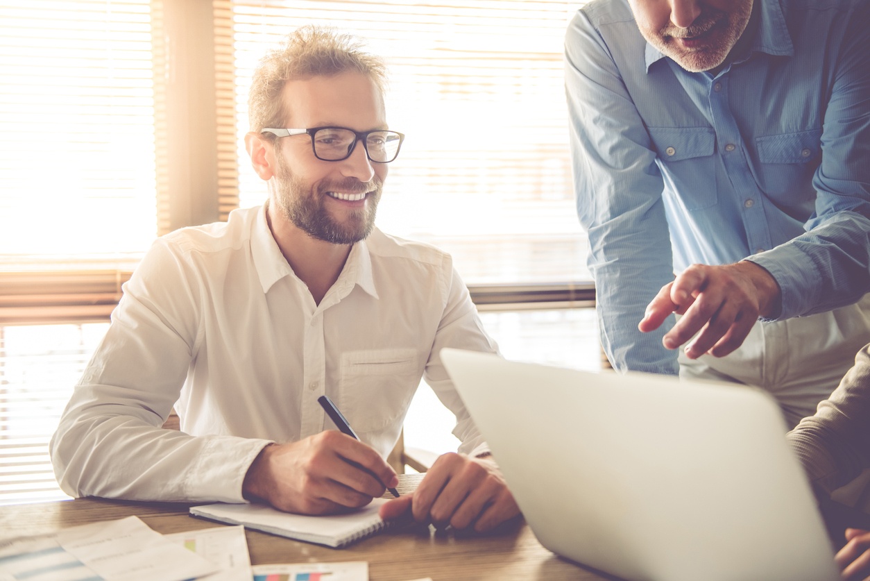 Business-people-working-618453494_1256x838-2.jpeg