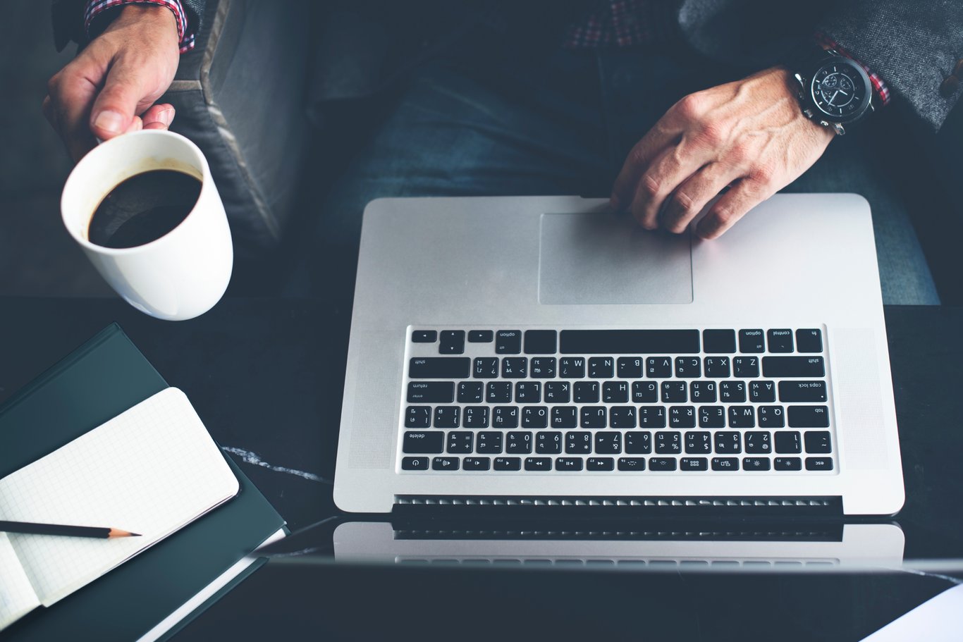 Man-Computer-Laptop-Coffee-Cafe-Concept-000079551979_Large-1.jpg